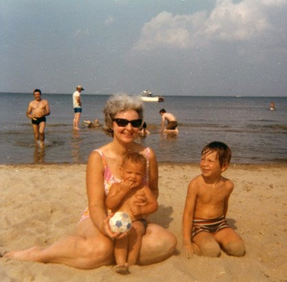 Bridge & Burtch with their Aunt Marilyn, 1972