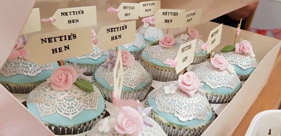 The amazing cupcakes Tor made for Nettie's hen do despite being too unwell to attend.
