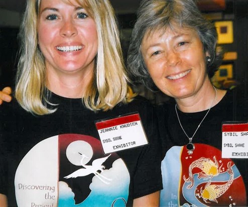 A very happy Jeannie and Syb at a tradeshow in 2000