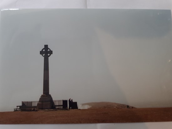 Charles and Elizabeth reaching Tennyson's Monument. 