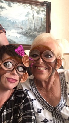 This was so funny when I introduced aunt jean to snapchat filters ?? we laughed so much ??