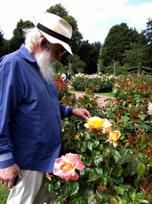 Giris in the Rose Garden 2011