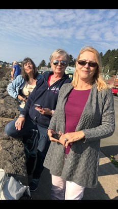 Enjoying a look at the Beach with Bonnie & Gina 2017