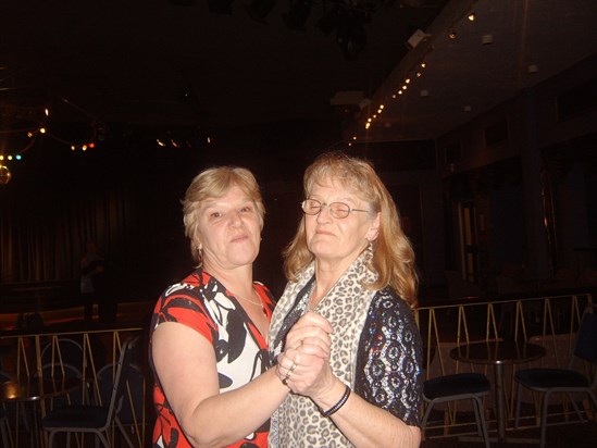 Haylins Island Feb 09 - That is our Bren, I want to dance xx