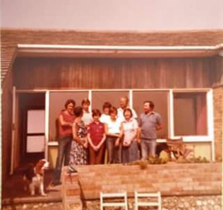 Happy days at Shoreham by sea with the family and Dad in his younger years many moons ago 🌹