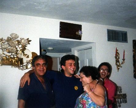 Papi, Kiwan, Mom, & Eddy