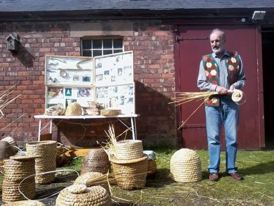 Skep making course with Martin Buckle 26th June 2011