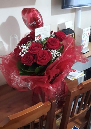 Happy Birthday Roses love from Roy xx