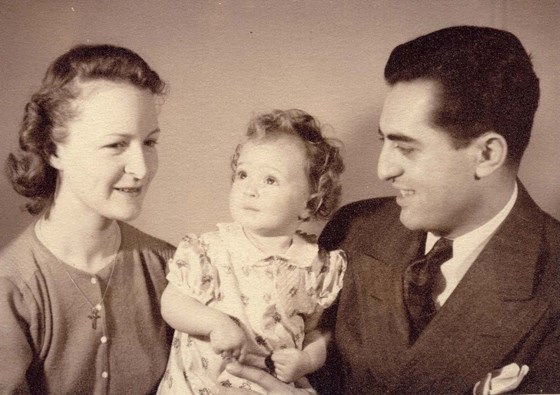 1940 Marie, Barbara & Michael DeLeo Sr.