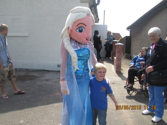 Oliver's littlr brother Micah with Elsa