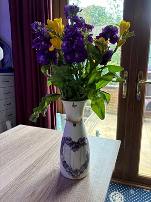 Flowers in remembrance of you today mum.  Miss you as always.  You’d be so proud to know you have another grandchild on the way.  💜 xx