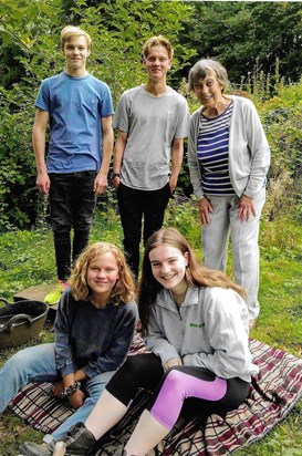 Susan with her grandchildren Laurence,Tom,Daisy and Annabelle (L to R)