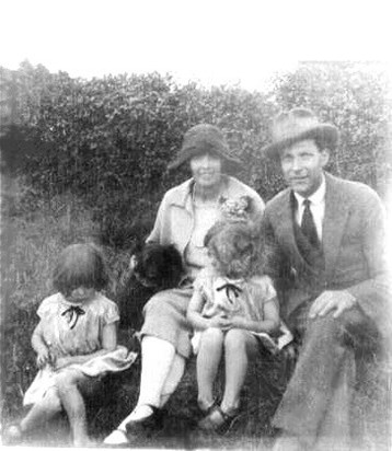 Geraldine, Ella (Mother) June (Sister) and Harold (Father) circa 1927-28