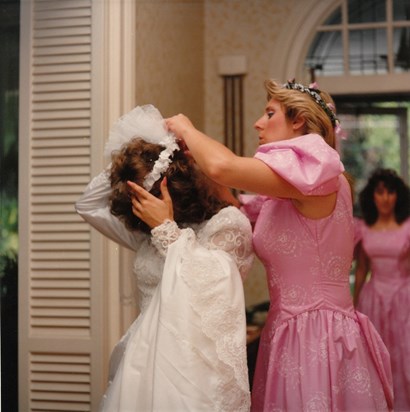 1988 05 29 Val helping Cynthia as she prepares for her wedding day