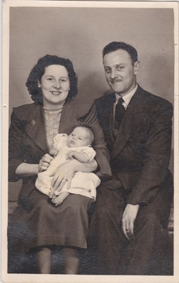 Jean, Les and Sandra, 1951