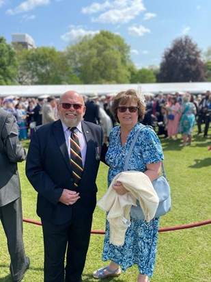 Melvin & Julie - Buckingham Palace