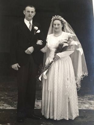 IMG 4382. Wedding day 17th Feb 1947 at Clare church
