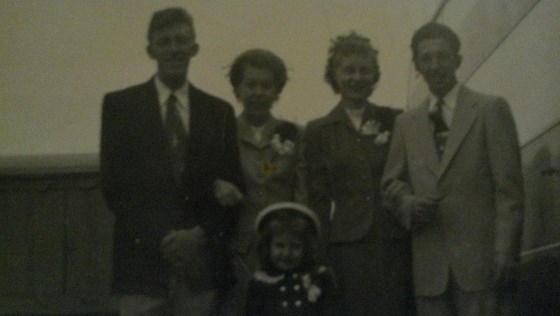 Mom with her parents Tommy and Ruth, aunt Mid and Pappaw Syl