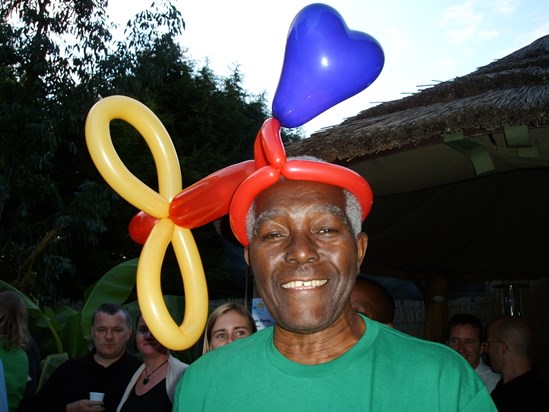 Marcus BBQ Aug 2008 Dad with his Magnificent Balloon Hat.