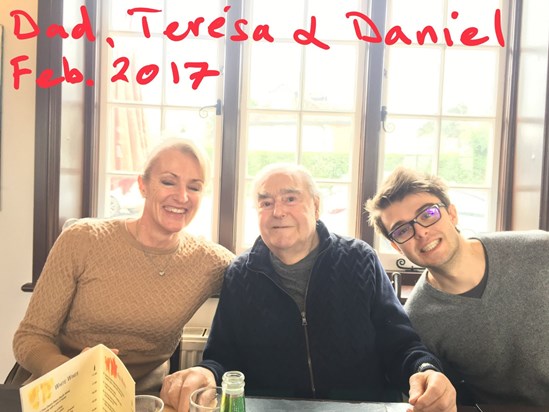 Téresa , dad and Granson Daniel 