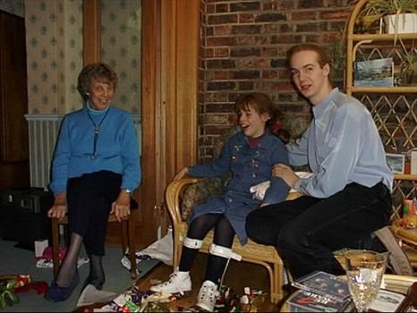 Christmas 1997 Moira, Ian & Nanna