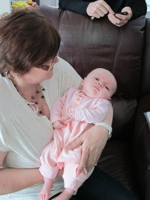 Michelle Leslie with baby Molly April 2013
