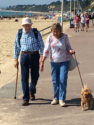 Jessie takes Mum & Dad for a stroll on the prom
