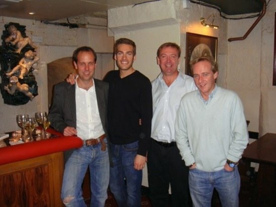 One of Frasers fav bars in Mayfair with Adam & Simon