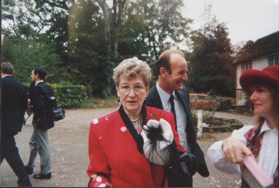 October 1991 - Eddy, Bet & Sally outside Worth Church