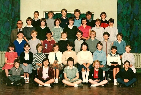 Class 4A Garlinge Primary School 1983-84 - the best class ever!!!