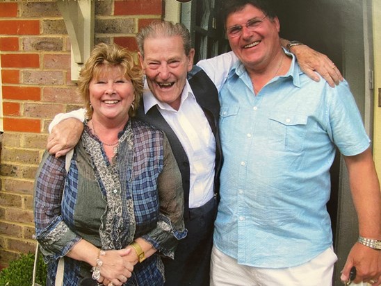 Roy with his niece Wendy & her husband Eric, two people he thought of as his own. Both Wendy & Eric were a high support to Roy when Joyce died. 