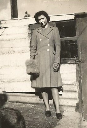 Mum 1946