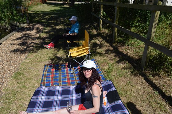 Dadin the shade with Denise at the Loch