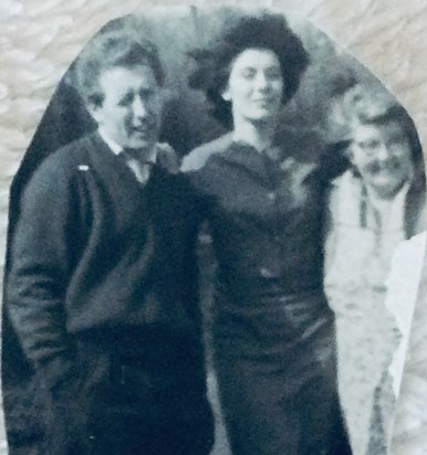 Richard, his sister Eileen and Mum 