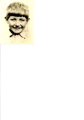 Dad as a Boy dont he look cheeky x