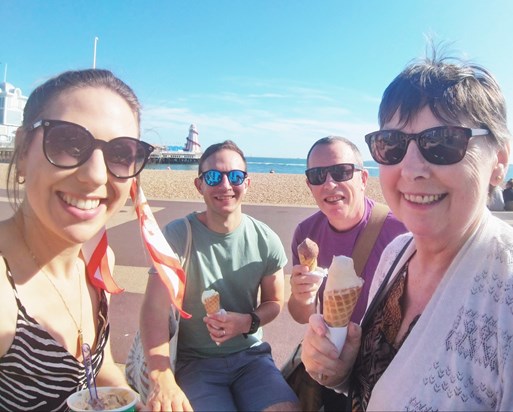 VT 56 - Annette's favourite place: Southsea seafront, Victorious weekend August 2019