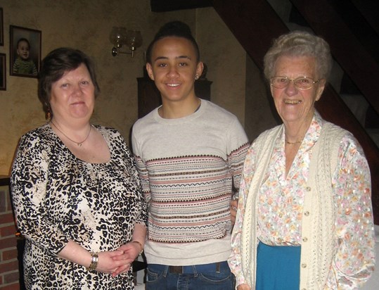 Vera with Debra and Dominic - who's got tall !