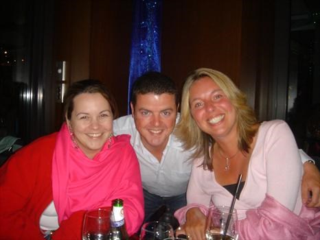 We 3 Auckland Dec 2006.  Amanda, Dunc & Liz.