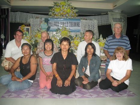 Left to Right Clive and Chong, Gary and Linda, Nong, Arri and and Fon, Russ and Kathy