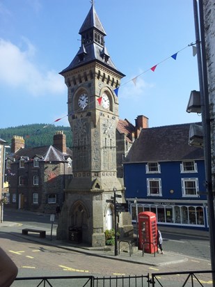 The clock tower Knighton