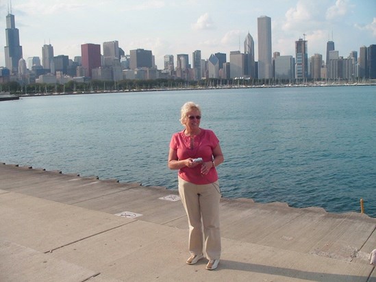 Chicago - September 2006 (On the shore of Lake Michigan)