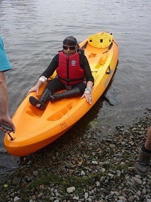 Adventure Maria, kayaking on Derwentwater