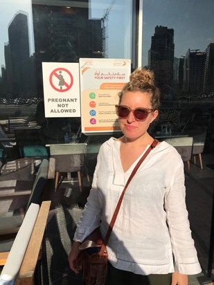 Dubai - Pregnant Not Allowed