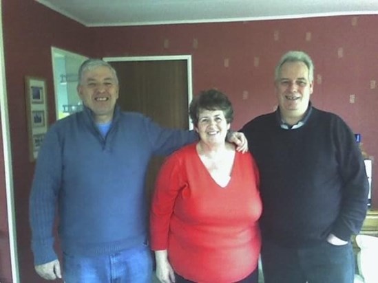 Bob with sister Jenny and brother Chris 