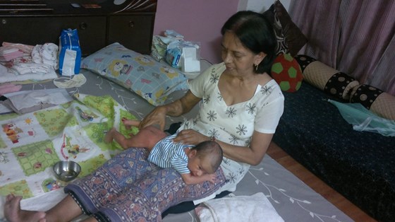 Aug'11 - Engrossed in massaging lil Ani ! 