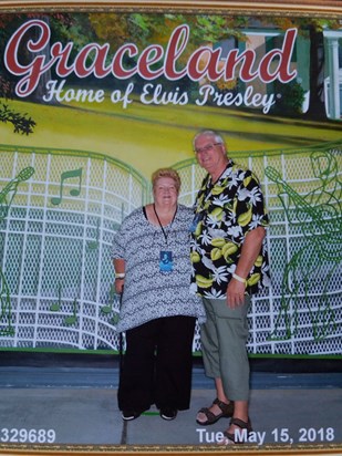 Sue and Gerald at Graceland, Memphis