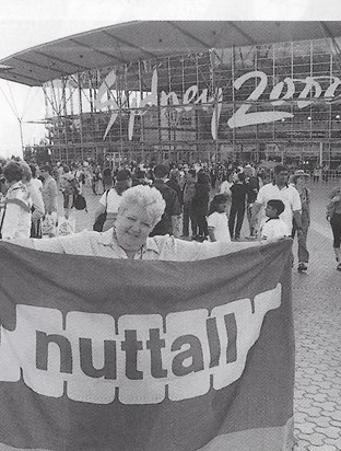 Sue at the Sydney Olympics 2000 with Nuttall Flag