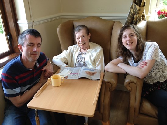 Elizabeth with her son Gary and granddaughter Hannah at Wentworth Croft Nursing Home.