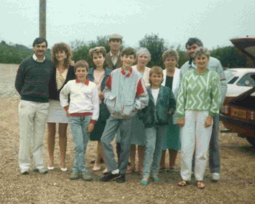 1987 Hemsby holidaying with family
