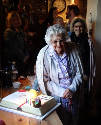 Mum's 90th Birthday 085 (2)